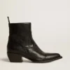 Botas Debbie de caña baja en piel negra con estampado de serpiente