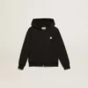Sudadera negra con capucha, estrella blanca en contraste y logotipo