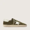 Super-Star para hombre en gamuza verde oliva con estrella de cuero blanco