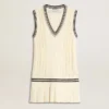 Vestido sin mangas de algodón blanco desgastado para mujer con ribetes azul oscuro y cristales