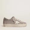Zapatillas Hi Star para mujer en gamuza beige con estrella de cuero laminado y lengüeta del talón con purpurina