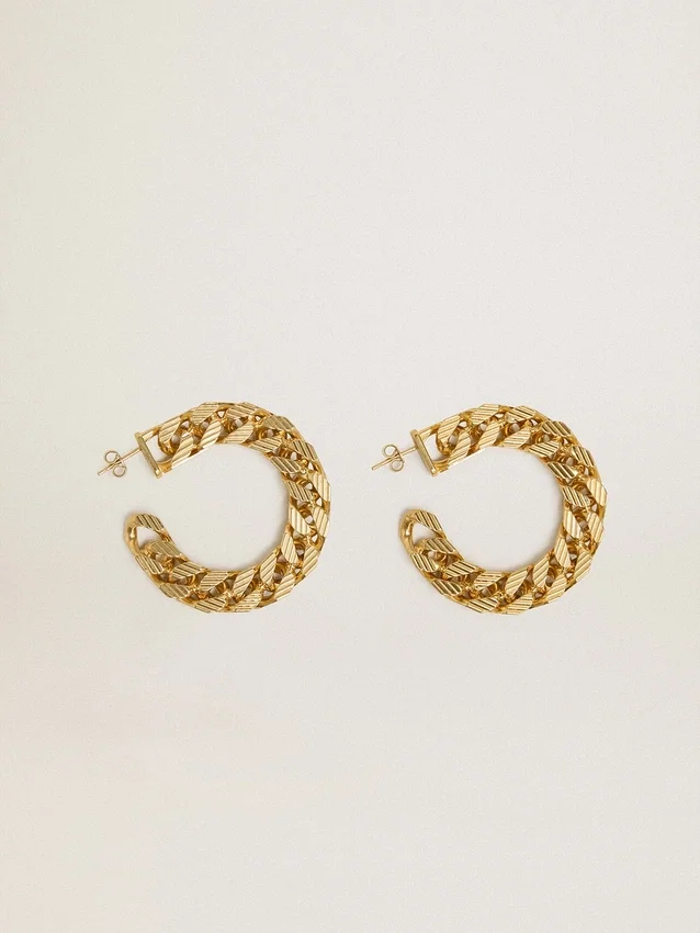 Aretes de aro con eslabones trenzados en color oro antiguo