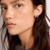 Aretes de botón para mujer en color oro antiguo con cristales