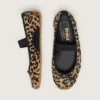 Bailarinas Étoile en piel de potro con estampado de leopardo, estrella bordada en negro y correa elástica