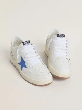 Ball Star con estrella de cuero azul claro y lengüeta en el talón de cuero con lámina plateada