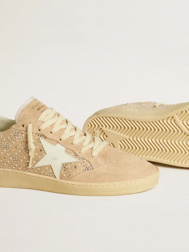 Ball Star en gamuza y cristales Swarovski con estrella de cuero y lengüeta metálica en el talón