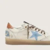 Ball Star LTD para mujer en cuero blanco con estrella bordada en azul claro