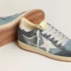 Ball Star LTD para mujer en gamuza azul claro con estrella y lengüeta del talón de cuero blanco lechoso