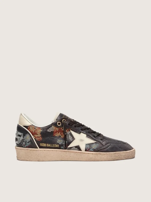 Ball Star LTD para mujer en napa color ébano con bordado multicolor y estrella blanca