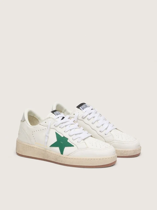 Ball Star para mujer con estrella de cuero verde y lengüeta metálica en el talón