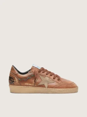 Ball Star para hombre en cuero marrón con estrella de gamuza beige y cuentas