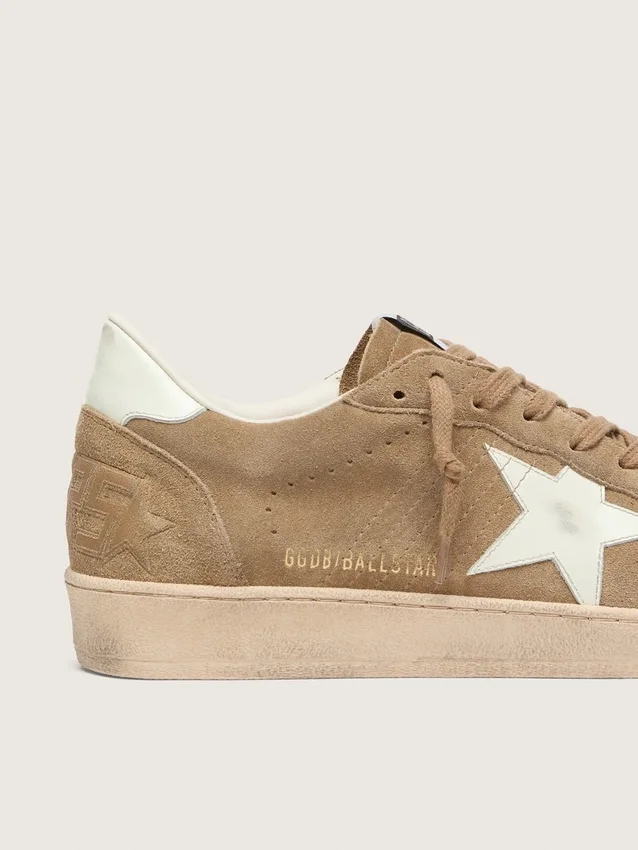 Ball Star para hombre en gamuza marrón con estrella de cuero blanco