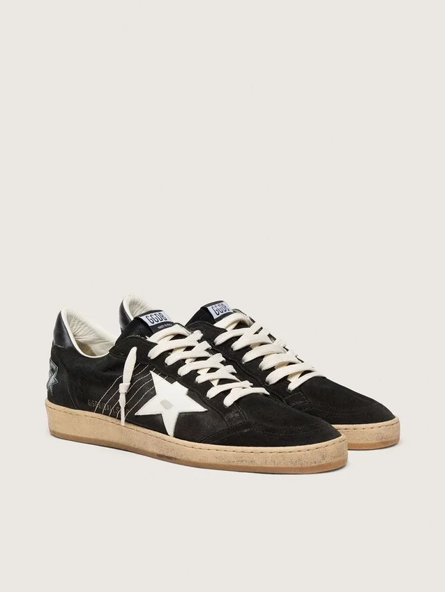 Ball Star para hombre en gamuza negra con estrella de cuero blanco