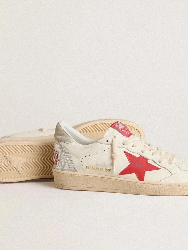 Ball Star para mujer de San Valentín con estrella de cuero rojo y letras rojas de Swarovski