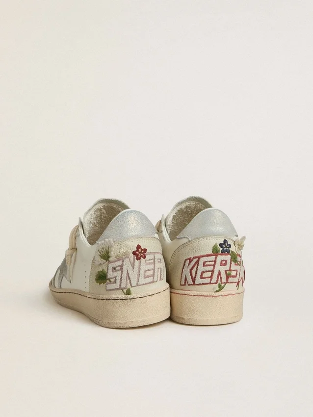 Ball Star para mujer en cuero con estrella de gamuza platino y bordado floral multicolor
