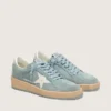 Ball Star para mujer en gamuza azul claro con estrella blanca