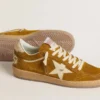 Ball Star para mujer en gamuza con estrella de cuero beige y lengüeta del talón de piel de potro