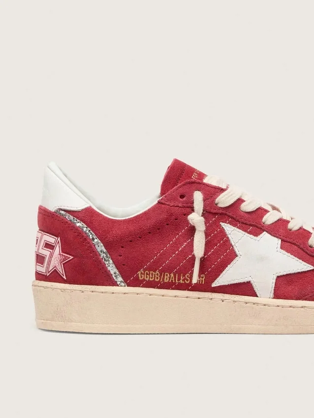 Ball Star para mujer en gamuza roja con estrella y lengüeta del talón de cuero blanco