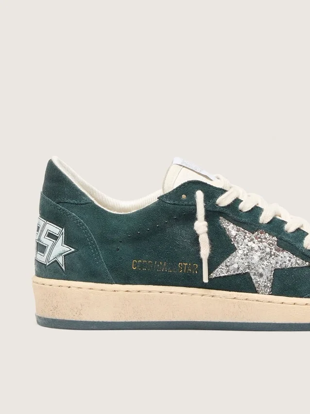 Ball Star para mujer en gamuza verde con estrella plateada con purpurina