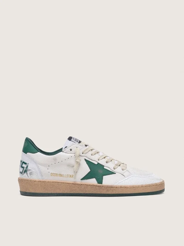 Ball Star para mujer en piel napa blanca con estrella y lengüeta del talón de piel verde