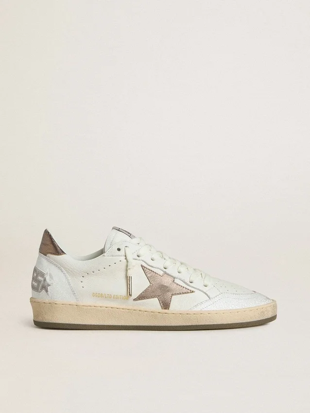 Ball Star Wishes para mujer en cuero blanco con estrella de cuero bronce metalizado