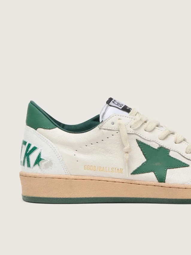 Ball Star Wishes para mujer en piel napa blanca con estrella y lengüeta del talón de piel verde