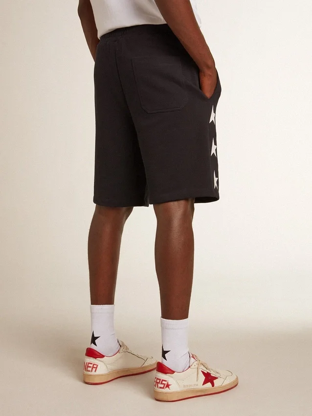 Bermudas negras para hombre con estrellas blancas