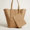 Bolso 24/7 North South en cuero color capuchino con asas ajustables