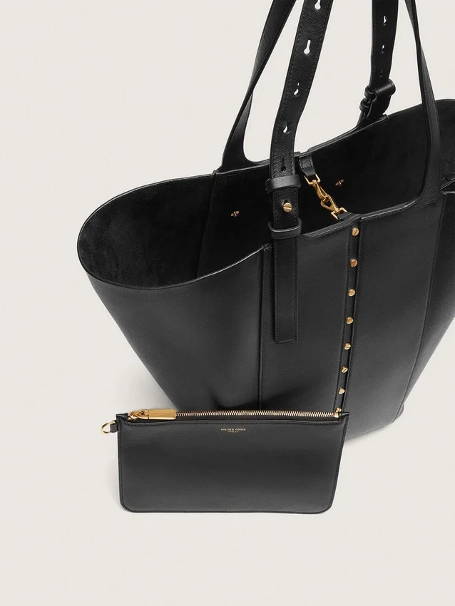 Bolso 24/7 North South en cuero negro con asas ajustables