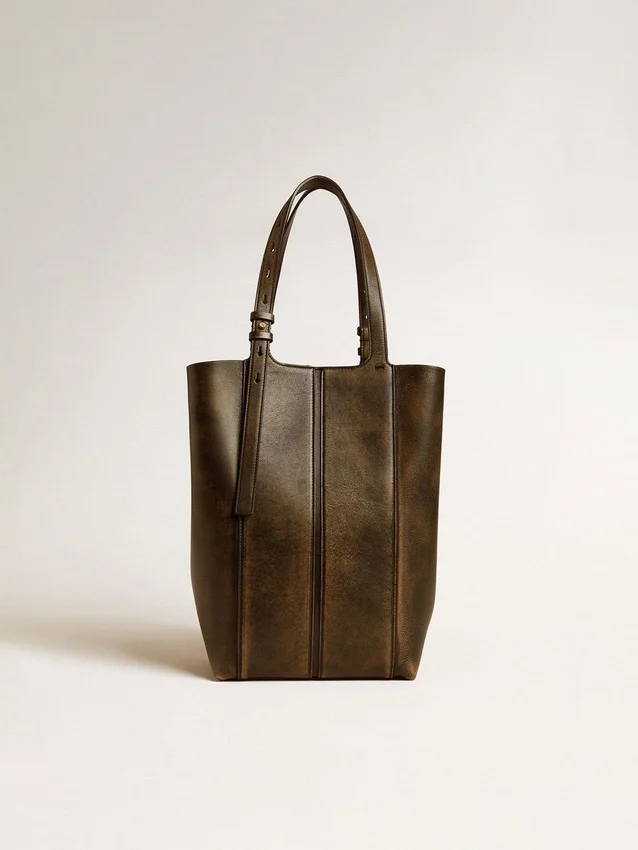 Bolso 24/7 North South en cuero negro envejecido con asas ajustables