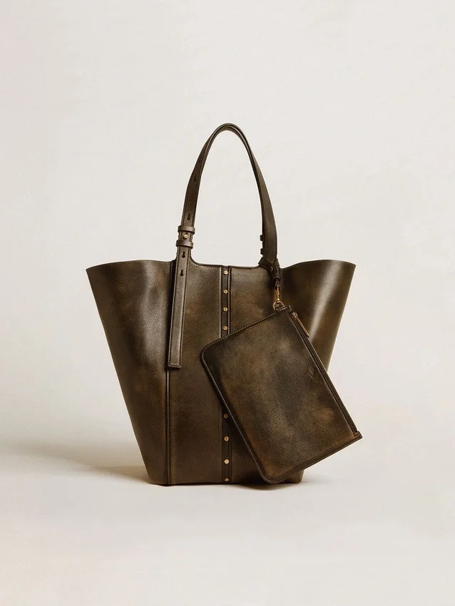 Bolso 24/7 North South en cuero negro envejecido con asas ajustables