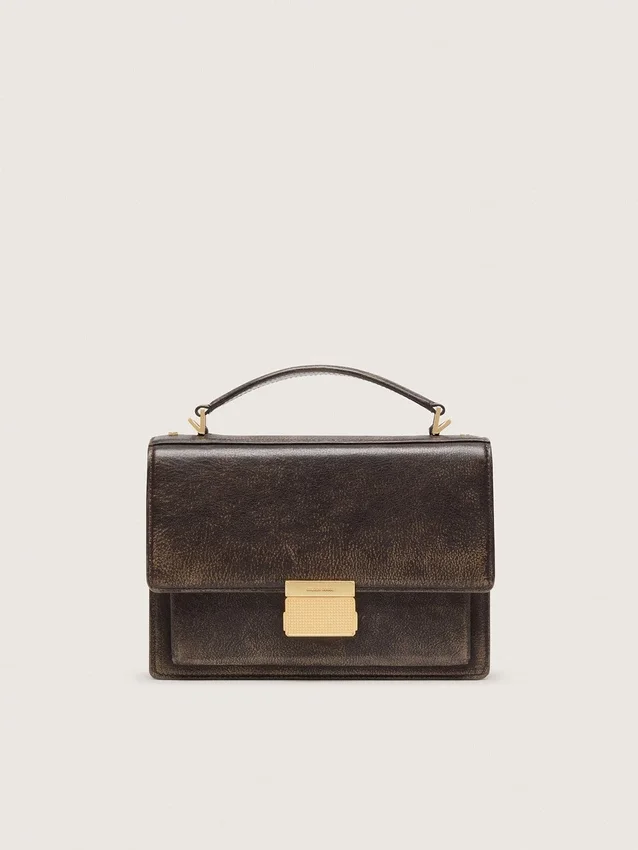 Bolso Venezia en cuero vintage marrón oscuro con relieve y detalles dorados