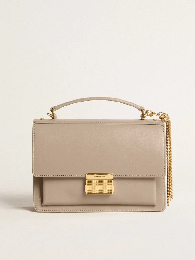 Bolso Venezia en piel beige con detalles dorados