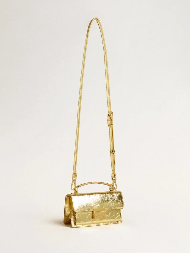 Bolso Venezia pequeño en cuero dorado metalizado con detalles dorados