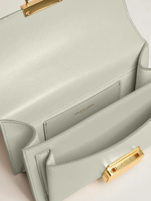 Bolso Venezia pequeño en piel repujada gris mineral con detalles dorados