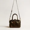 Bolso Vita en cuero envejecido negro con detalles dorados