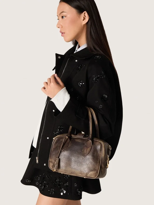 Bolso Vita en cuero vintage marrón con detalles dorados