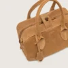Bolso Vita en gamuza color camello con detalles dorados