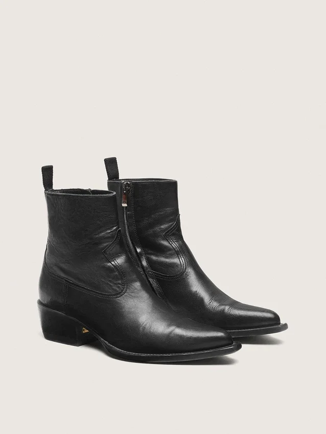 Botas bajas Debbie para hombre en cuero negro