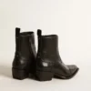 Botas Debbie para mujer en cuero negro