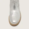 Botas Young Wish de cuero metalizado plateado con bordado de estrellas
