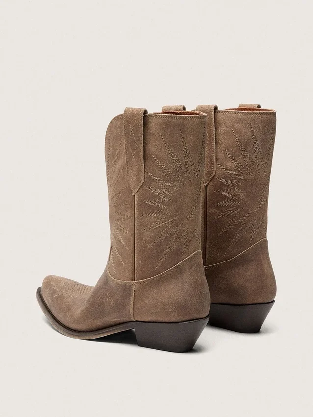 Botas Wish Star bajas para mujer en gamuza gris con bordado de estrellas