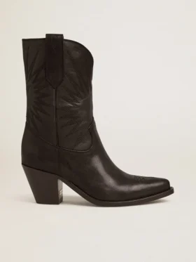 Botas Wish Star de caña baja en cuero negro con estrella incrustada tono sobre tono