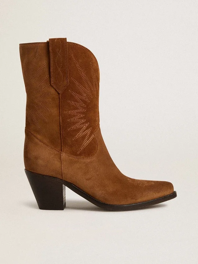 Botas Wish Star de caña baja en gamuza color coñac con estrella bordada tono sobre tono