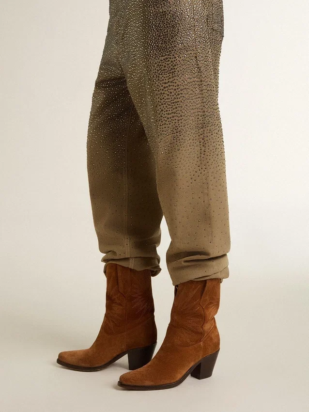 Botas Wish Star de caña baja en gamuza color coñac con estrella bordada tono sobre tono