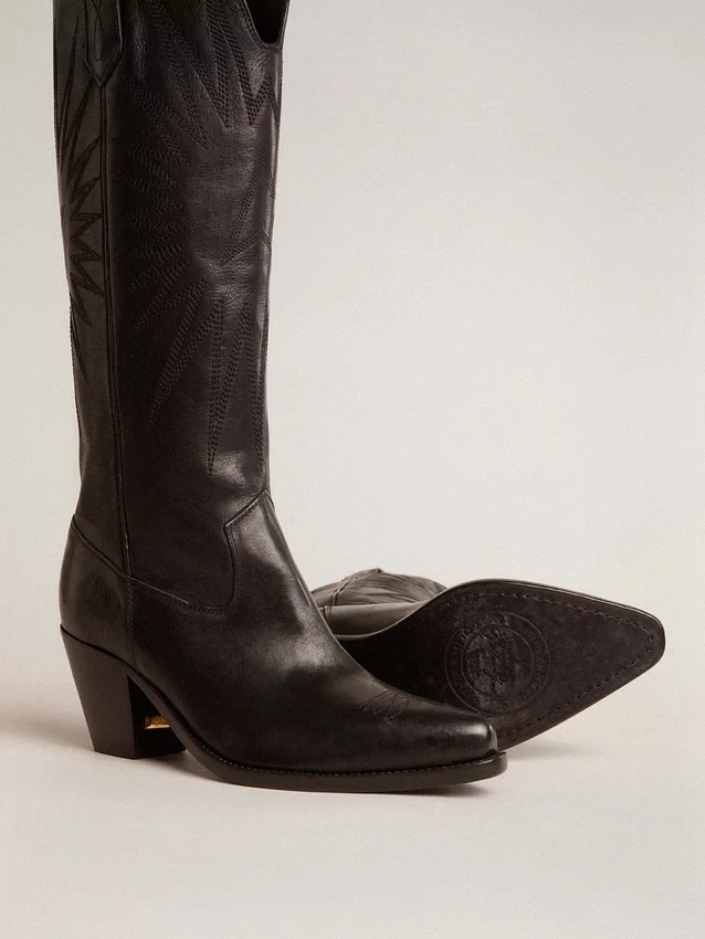 Botas Wish Star para mujer en cuero negro con estrella bordada