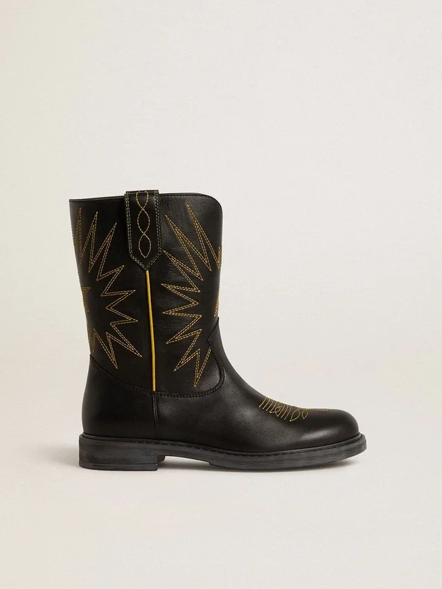 Botas Wish Young de cuero negro con bordado de estrella amarilla