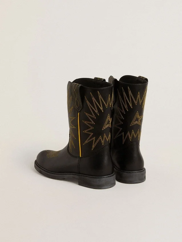 Botas Wish Young de cuero negro con bordado de estrella amarilla