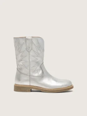 Botas Young Wish de cuero metalizado plateado con bordado de estrellas
