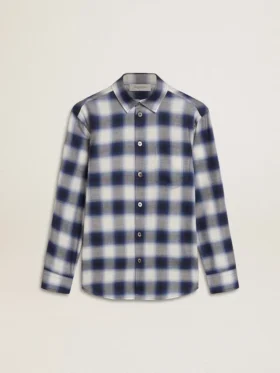 Camisa a cuadros azules y blancos para niños con estampado en la espalda